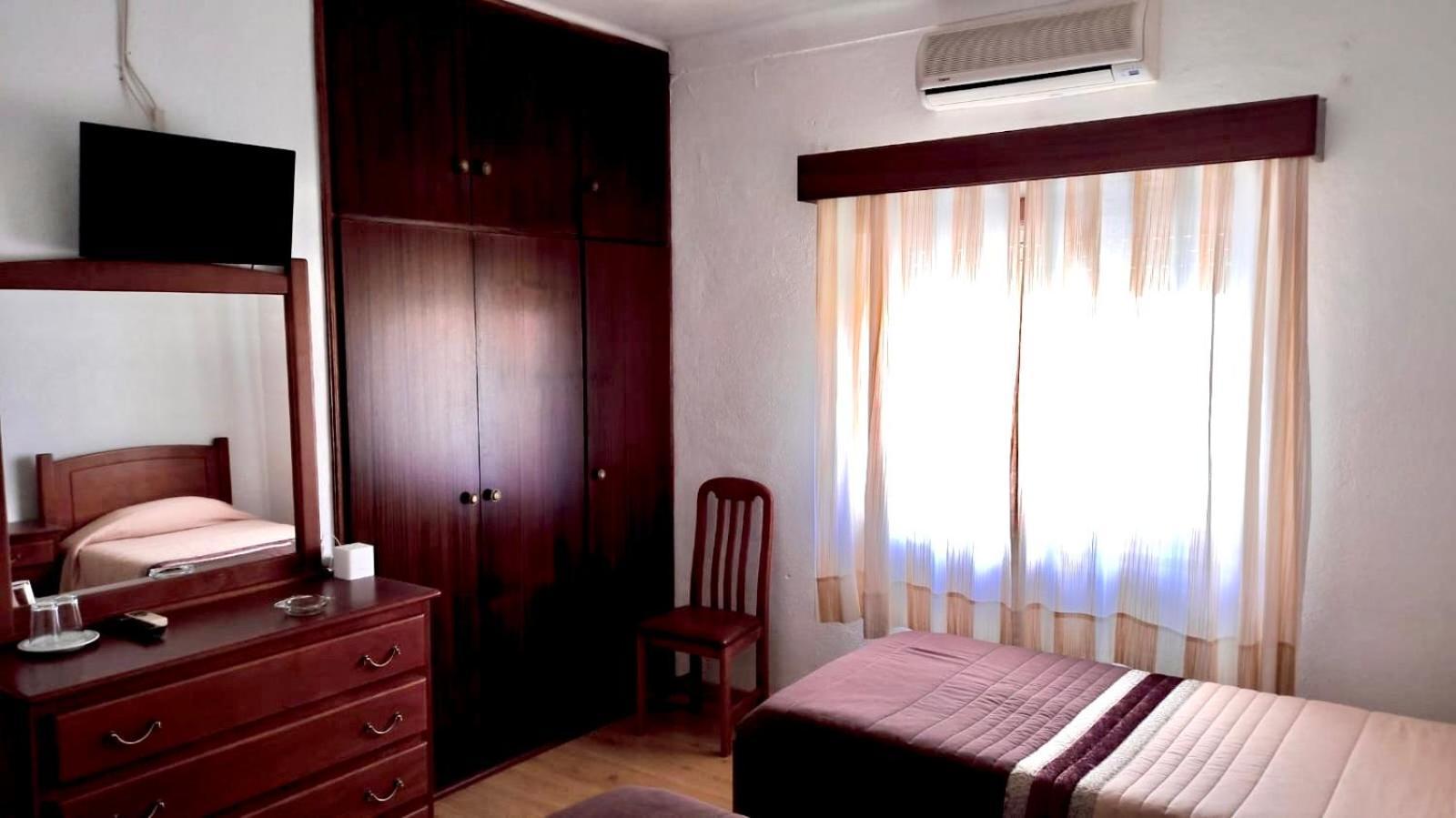 ホテル Residencia Beira Baixa モンフォルティーニョ エクステリア 写真